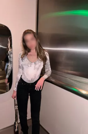 Kiev Escort Elina Photo 1