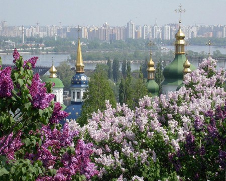 Lavra