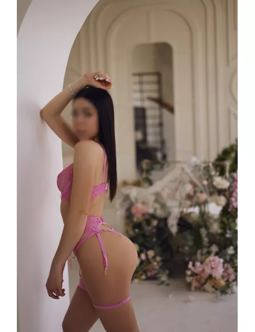New hot pictures of Marta
